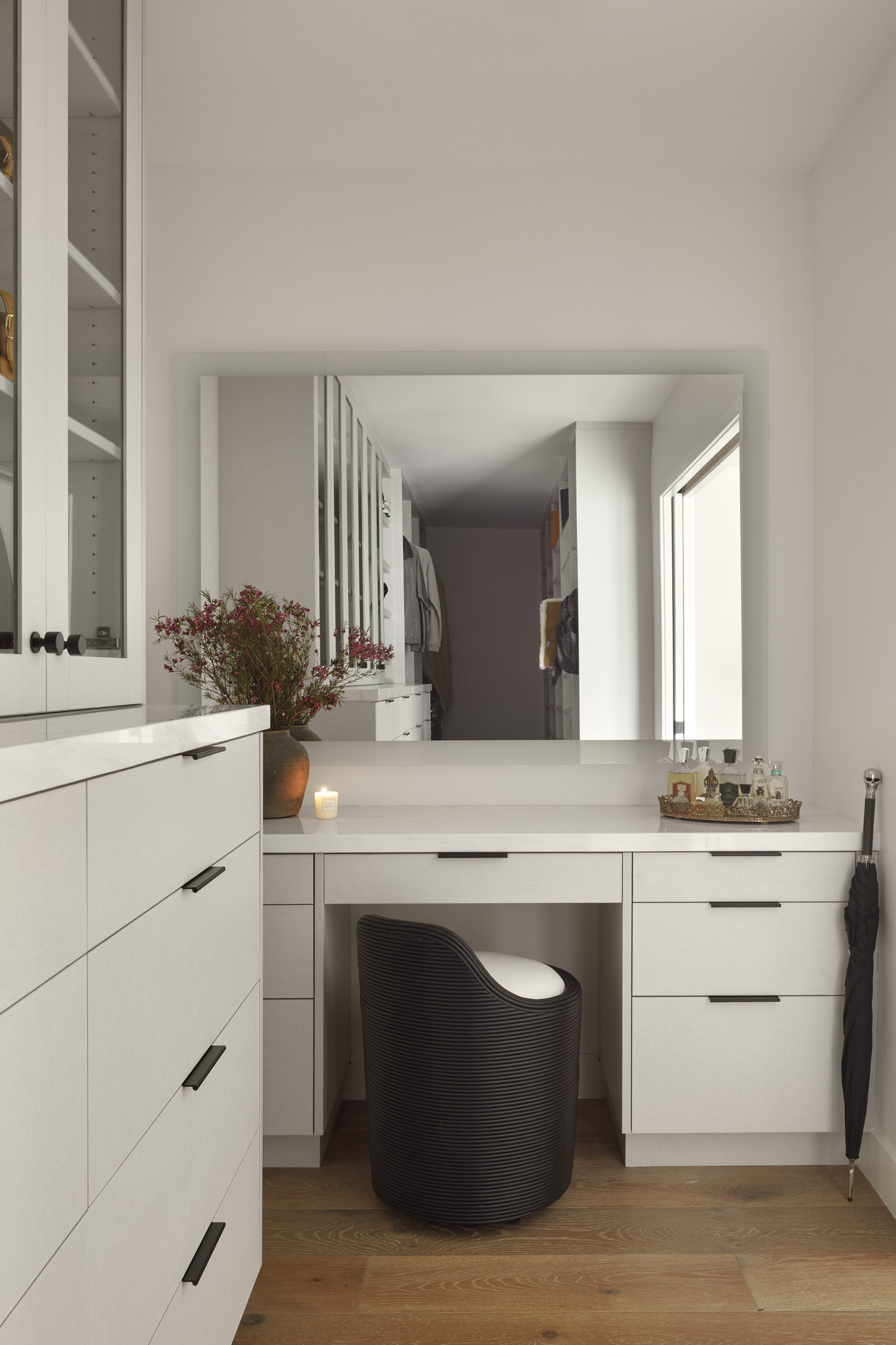 White colored makeup vanity desk with mirror