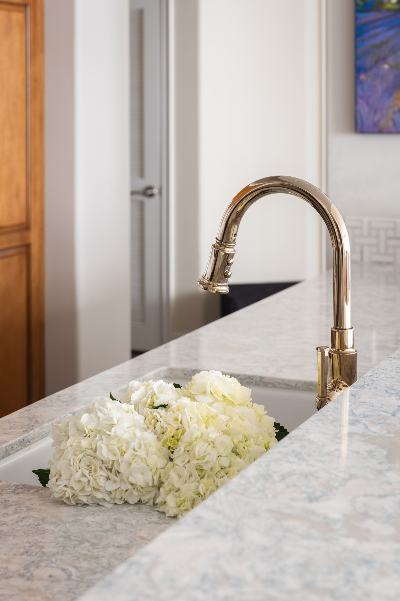 White marble sink design with modern tap water filter